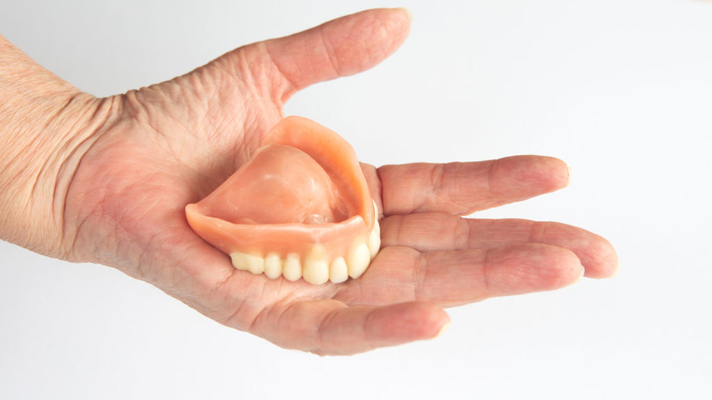 do-dentures-affect-your-sense-of-taste